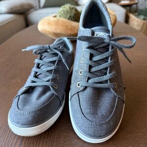 Keds Gray Lace Up Rubber Soled Sneakers